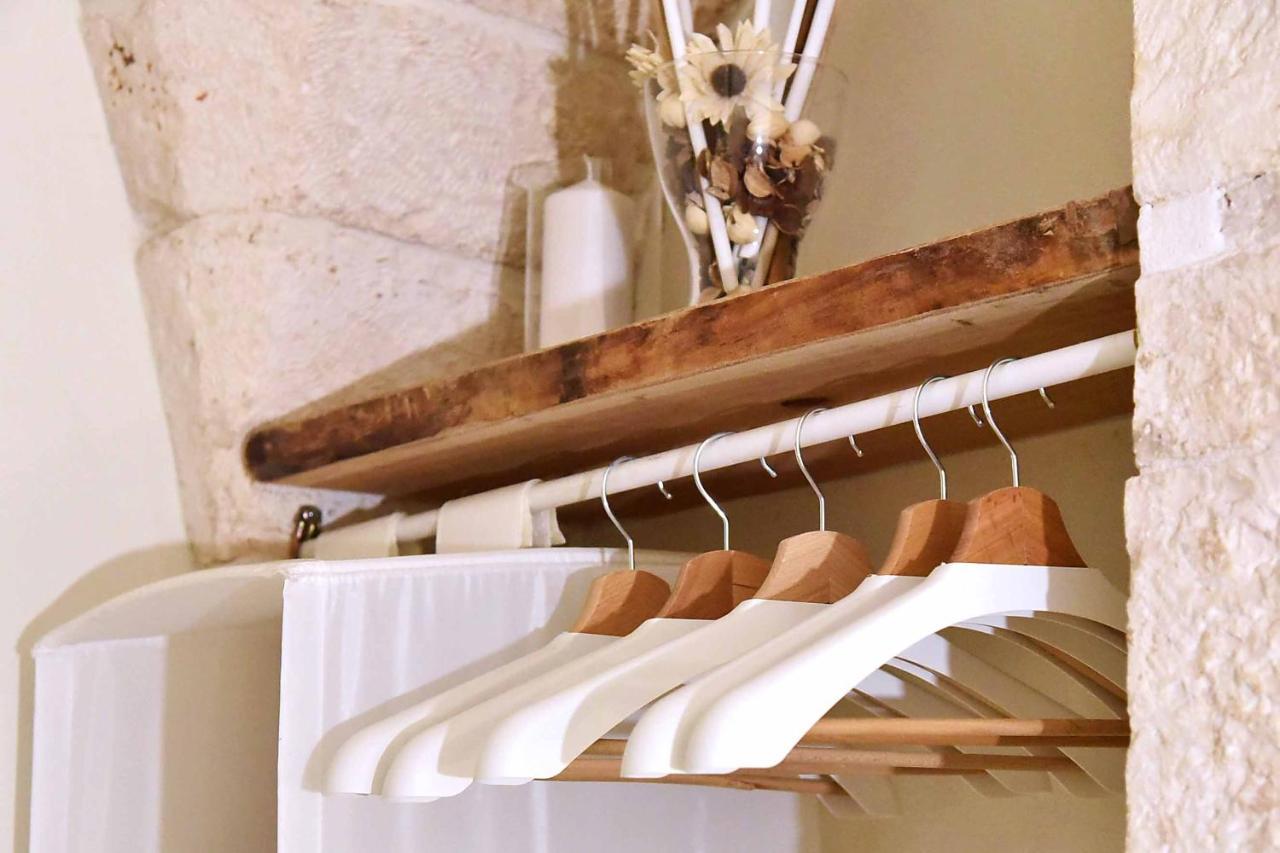 L'Angolo Di Gaudi, Alcoba Blanca Putignano Buitenkant foto