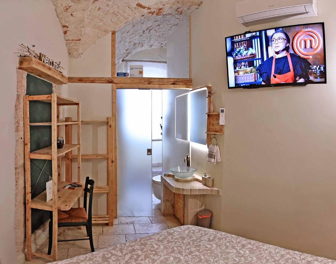 L'Angolo Di Gaudi, Alcoba Blanca Putignano Buitenkant foto
